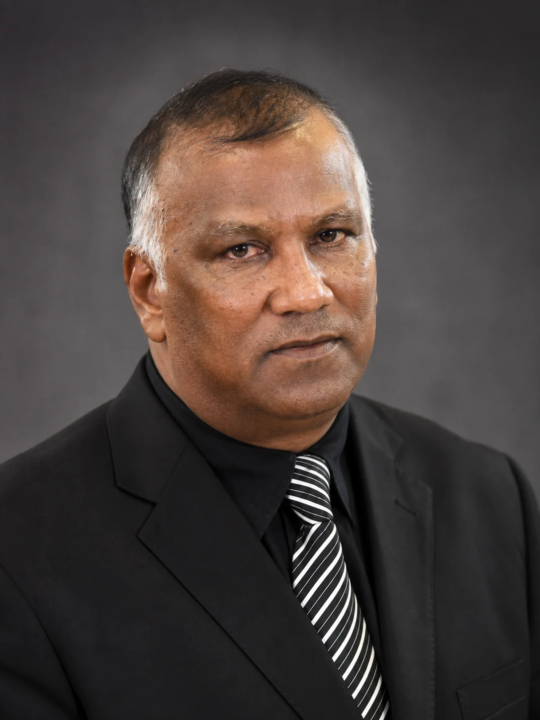 Portrait of Len Barnabas John, Deputy director for investigations, Independent Police Investigative Directorate (IPID), KwaZulu-Natal - Madlanga Commission